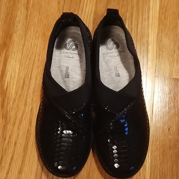 Woman's slips ons